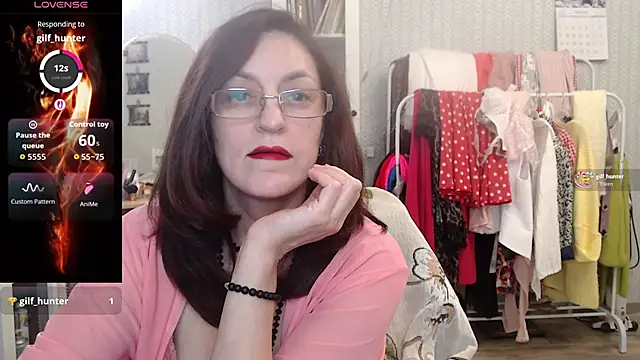 Soffya Soy online show from February 12, 7:13 pm