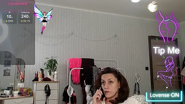 Soffya Soy online show from November 23, 1:10 pm