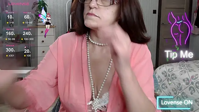 Soffya Soy online show from November 9, 1:59 pm