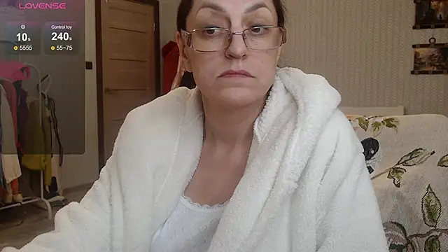 Soffya Soy online show from February 2, 9:14 pm