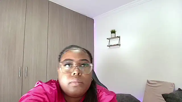 Maissa Williams online show from February 8, 9:46 pm