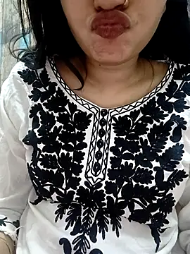 cute IndianBabe online show from April 12, 2:04 am