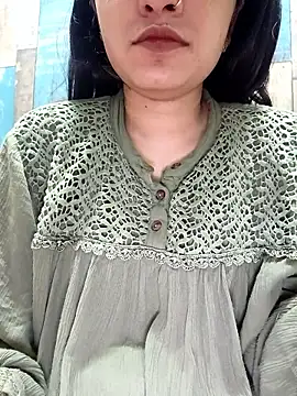 cute IndianBabe online show from February 21, 1:29 am