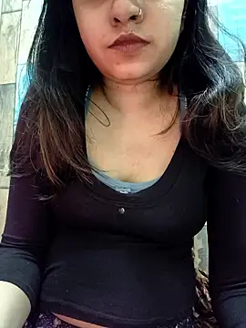 cute IndianBabe online show from December 23, 1:16 am