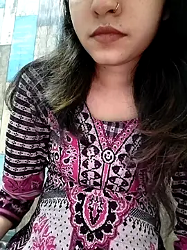 Snapshot of cute_IndianBabe chatting on November 28, 1:06 am cute IndianBabe online show from November 28, 1:06 am