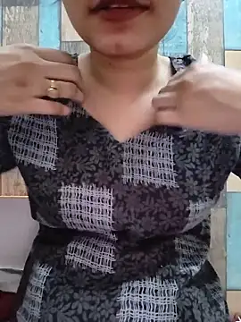 cute IndianBabe online show from May 18, 12:44 am