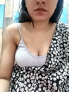 cute IndianBabe online show from March 19, 3:17 am