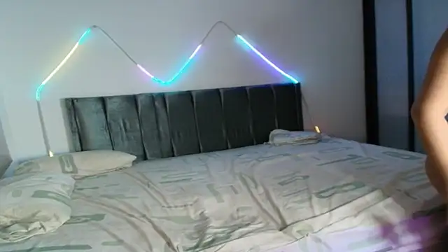 Snapshot of gisell363472 chatting on November 16, 10:02 pm gisell363472 online show from November 16, 10:02 pm