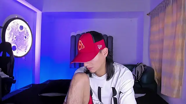 Snapshot of Martshall09 chatting on November 27, 8:31 pm Martshall09 online show from November 27, 8:31 pm