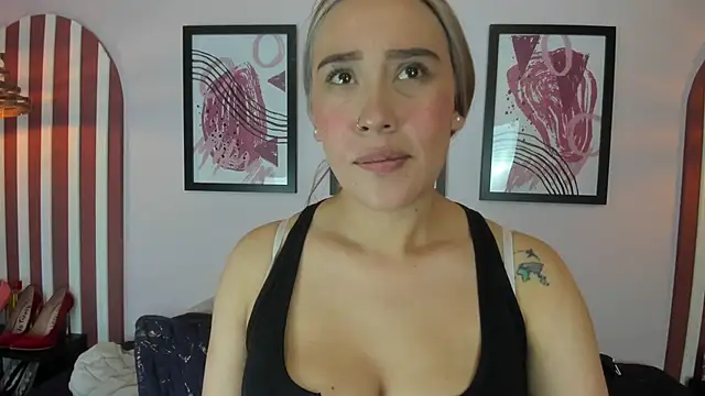 Lannajansen online show from October 16, 6:38 pm