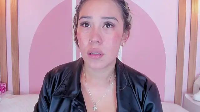 Lannajansen online show from March 23, 1:22 pm