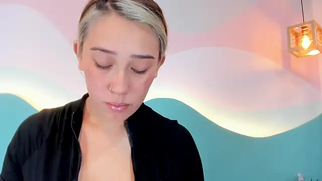 Lannajansen online show from November 26, 1:11 pm