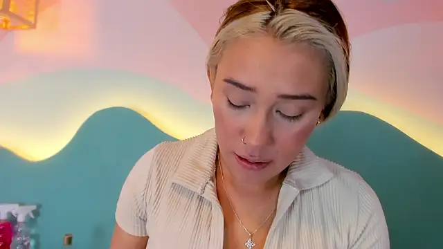 Lannajansen online show from January 7, 2:00 pm