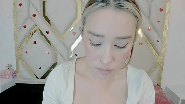 Lannajansen online show from February 26, 4:38 pm