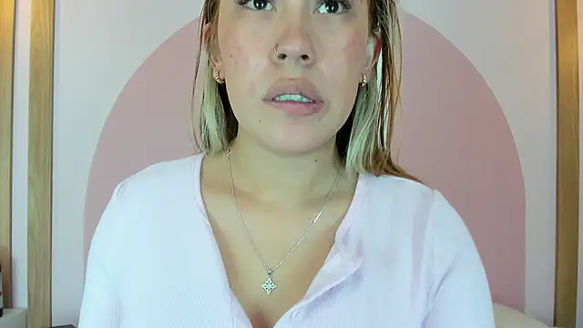 Lannajansen online show from March 29, 2:41 pm