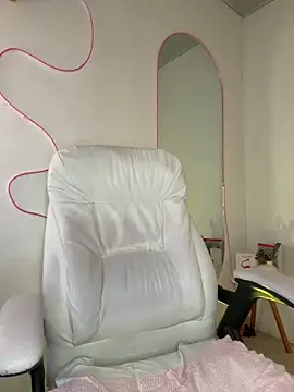 Snapshot of Sofi_BBW chatting on February 5, 12:45 pm Sofi BBW online show from February 5, 12:45 pm