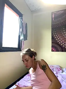 White Lu online show from November 3, 3:12 am