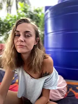 White Lu online show from November 14, 2:04 am