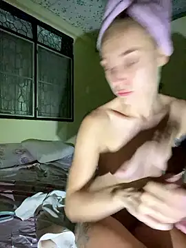 White Lu online show from January 9, 2:13 pm