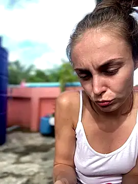 White Lu online show from October 28, 2:01 am