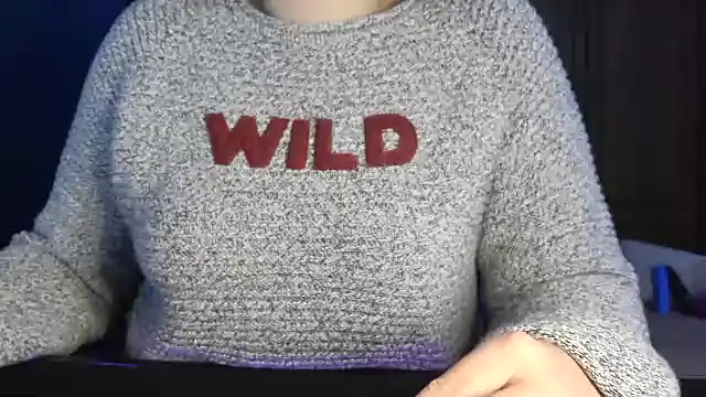 bunnyfox420 online show from December 17, 5:29 pm