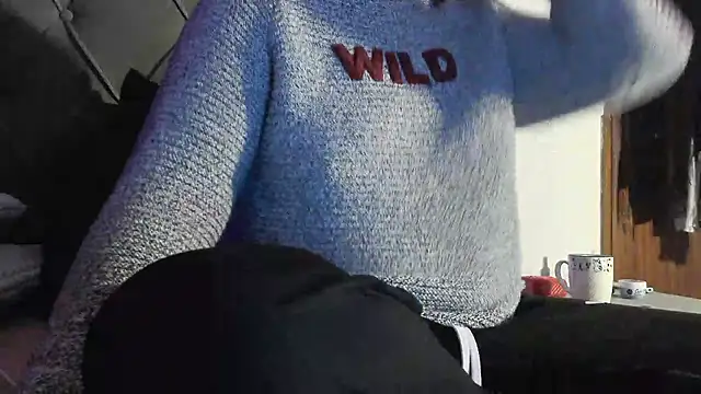 bunnyfox420 online show from January 11, 8:16 pm