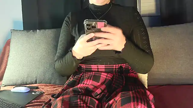 bunnyfox420 online show from March 1, 5:13 pm