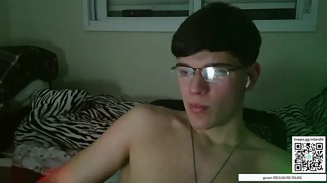 vitorsafado19 online show from October 16, 2:09 am