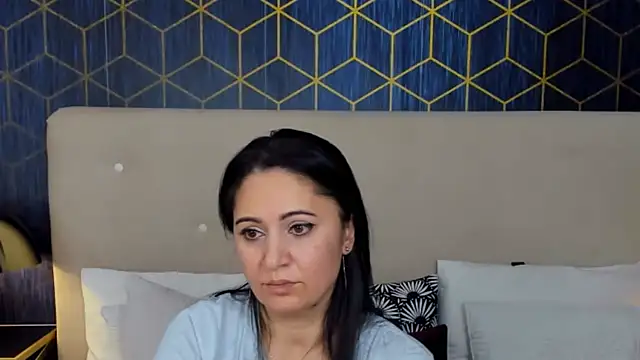 ValeryBlakes online show from December 3, 8:30 pm