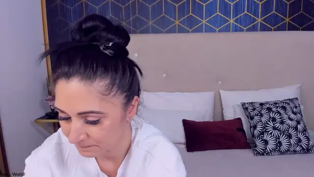 ValeryBlakes online show from April 18, 6:10 pm