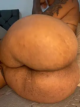 Charlotte bronxxx online show from November 8, 5:27 pm