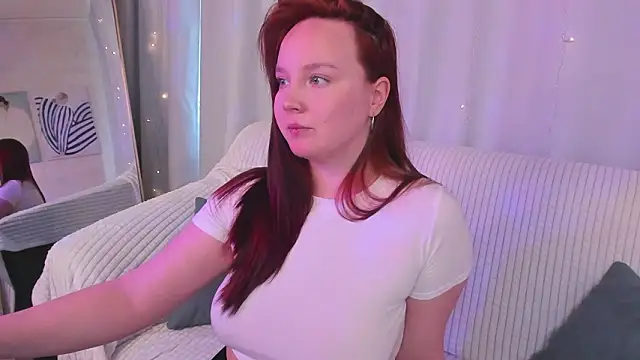 maya suun online show from February 26, 2:22 am