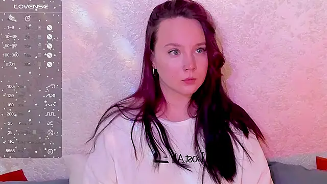 maya suun online show from January 17, 2:15 am