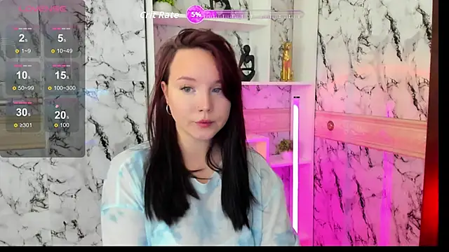 Snapshot of maya_suun chatting on September 20, 2:05 am maya suun online show from September 20, 2:05 am