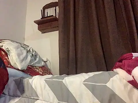 Nooneisthis online show from December 17, 7:24 am