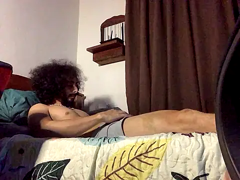 Snapshot of Nooneisthis chatting on September 27, 7:14 am Nooneisthis online show from September 27, 7:14 am