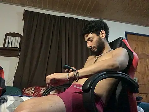 Nooneisthis online show from May 31, 1:44 am