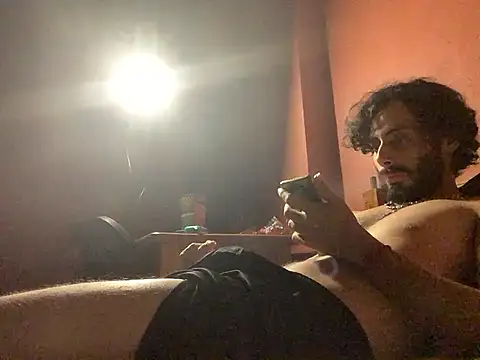 Snapshot of Nooneisthis chatting on March 8, 8:44 am Nooneisthis online show from March 8, 8:44 am