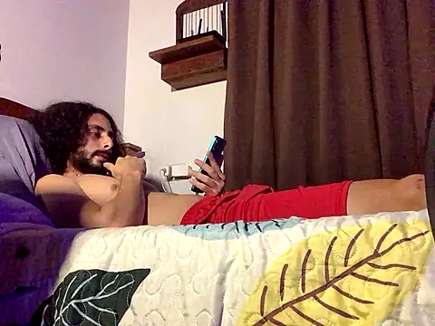 Snapshot of Nooneisthis chatting on September 26, 7:04 am Nooneisthis online show from September 26, 7:04 am