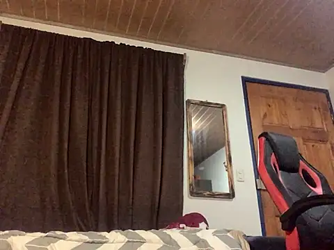 Nooneisthis online show from February 8, 6:33 am