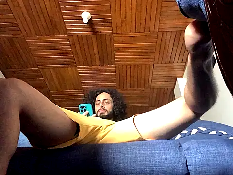 Nooneisthis online show from November 27, 7:58 pm