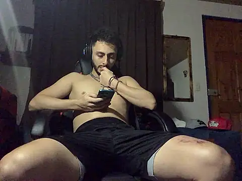 Nooneisthis online show from February 21, 6:15 am