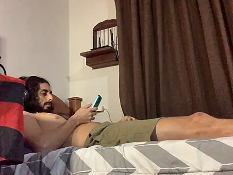 Nooneisthis online show from January 13, 7:34 am