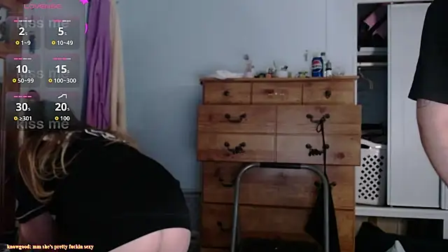 Snapshot of barbieinbondage7 chatting on May 11, 5:31 am barbieinbondage7 online show from May 11, 5:31 am