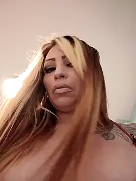 barbieinbondage7 online show from April 22, 3:35 am