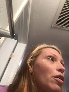 barbieinbondage7 online show from January 14, 8:29 am