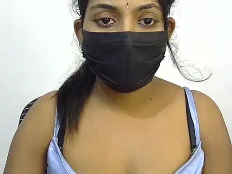 Reddy Trisha online show from January 22, 8:49 pm