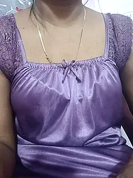 Snapshot of Vedha_Vedhika chatting on October 5, 4:53 pm Vedha Vedhika online show from October 5, 4:53 pm