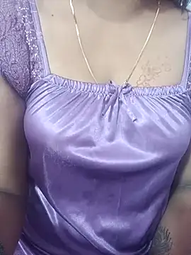 Snapshot of Vedha_Vedhika chatting on October 3, 8:05 am Vedha Vedhika online show from October 3, 8:05 am