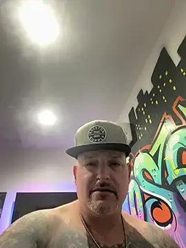 MikeHawk13 online show from March 16, 1:46 am